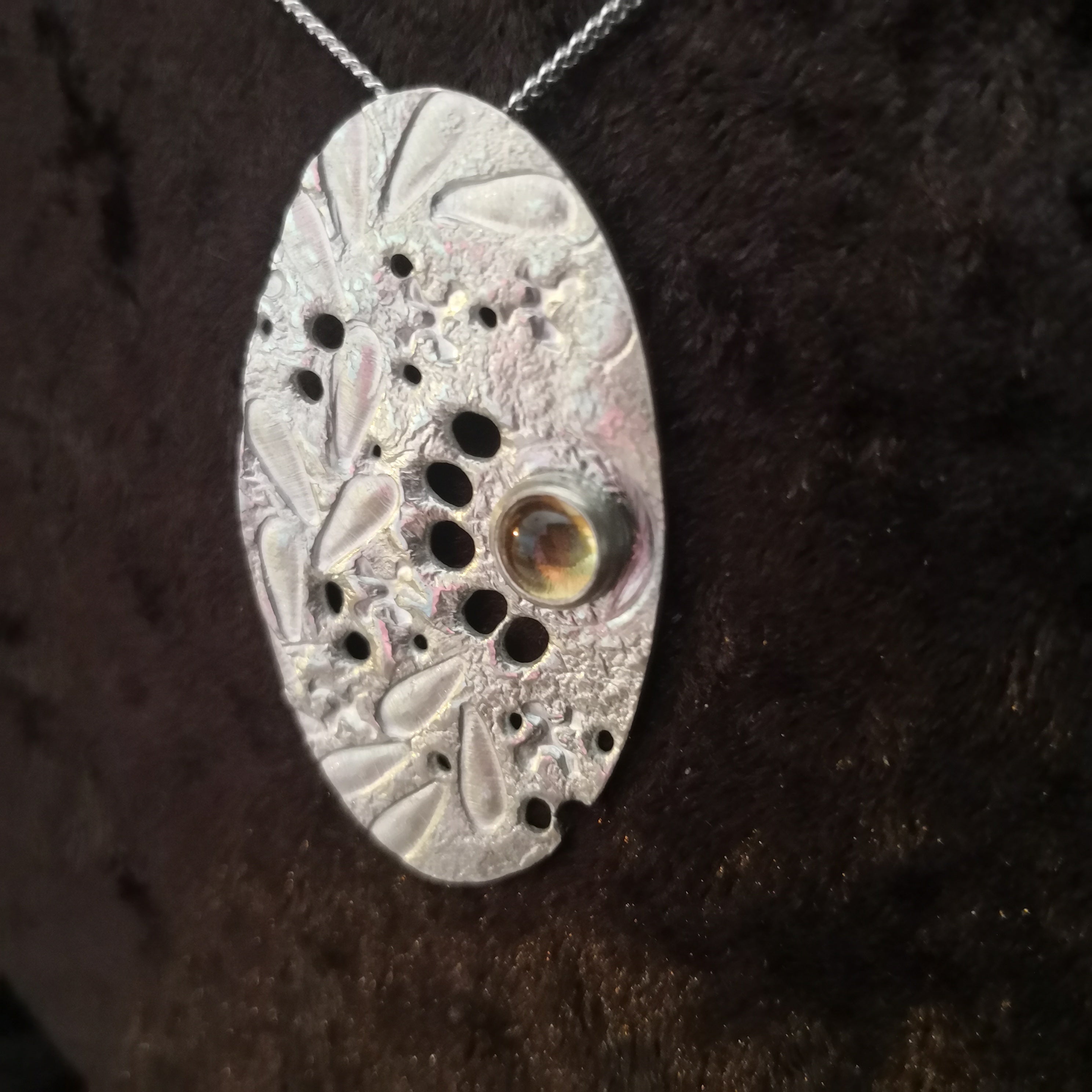 Chalk Stream Bubbles Pendant