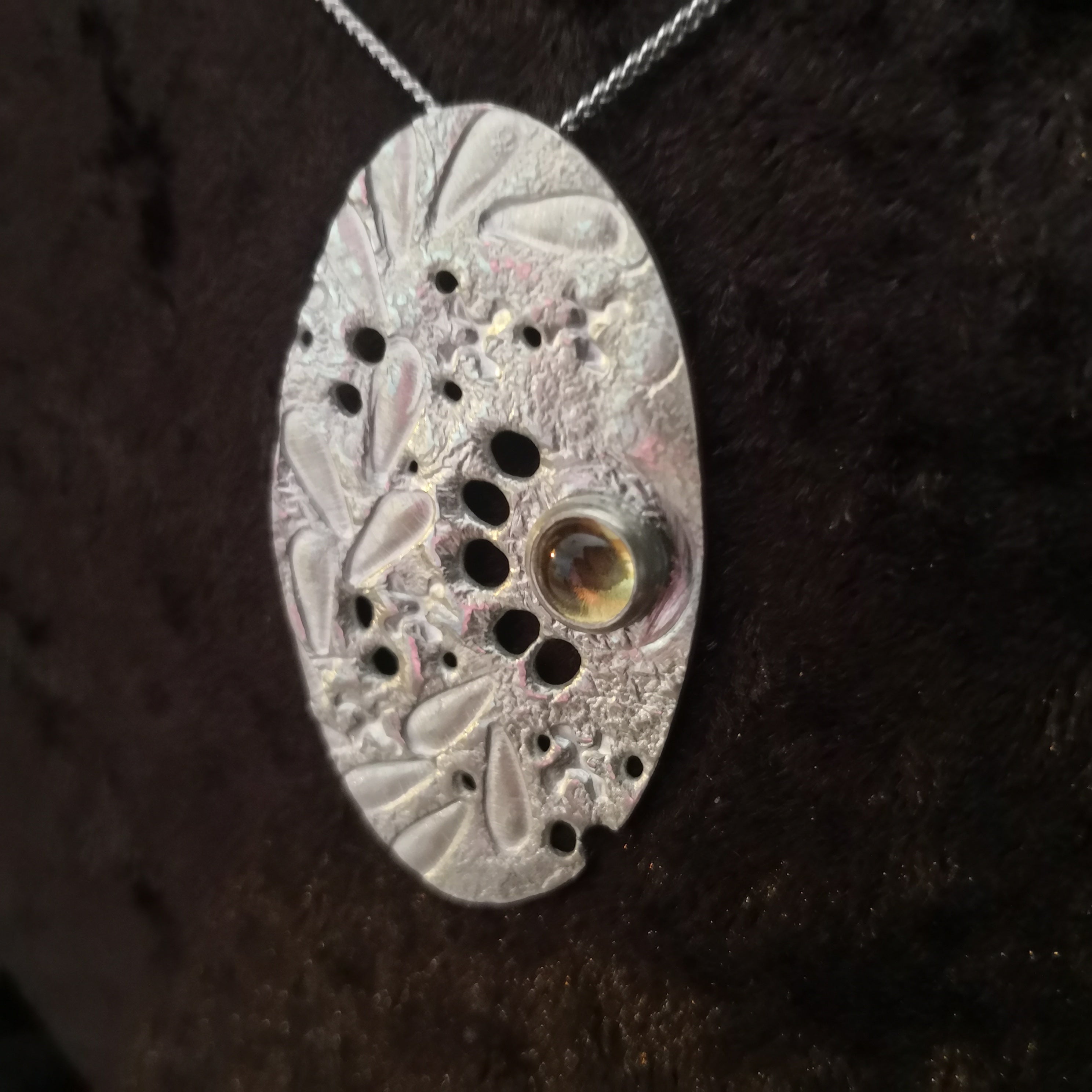 Chalk Stream Bubbles Pendant