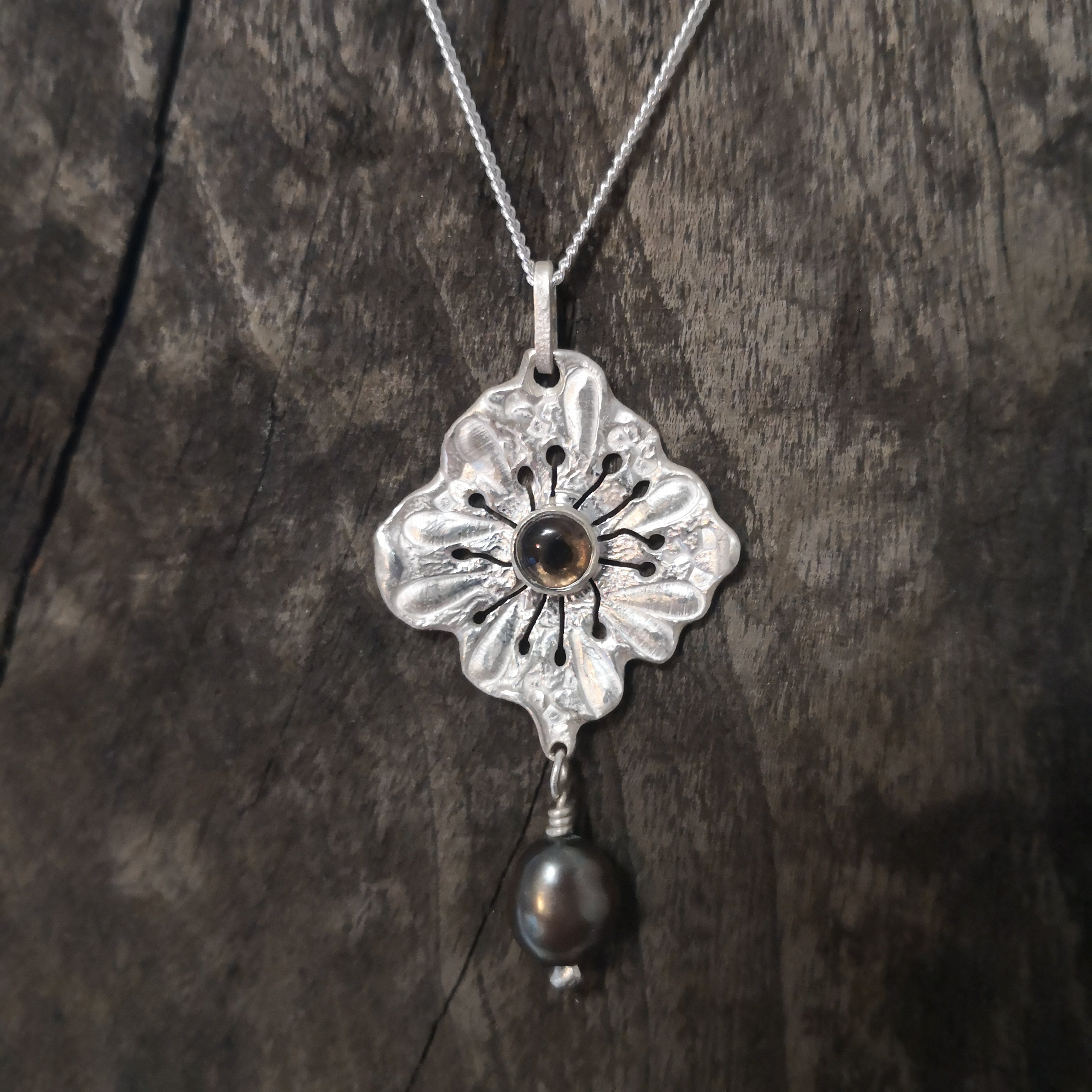 Briar rose and pearl pendant